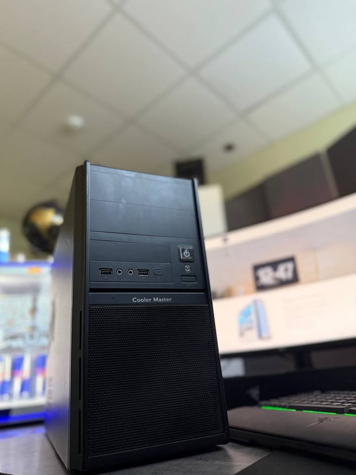 Soodne Mänguriarvuti/Kontoriarvuti Intel® Core™ i7 up to 4.00 GHz, ASUS GeForce GTX 1050TI 4GB, SSD