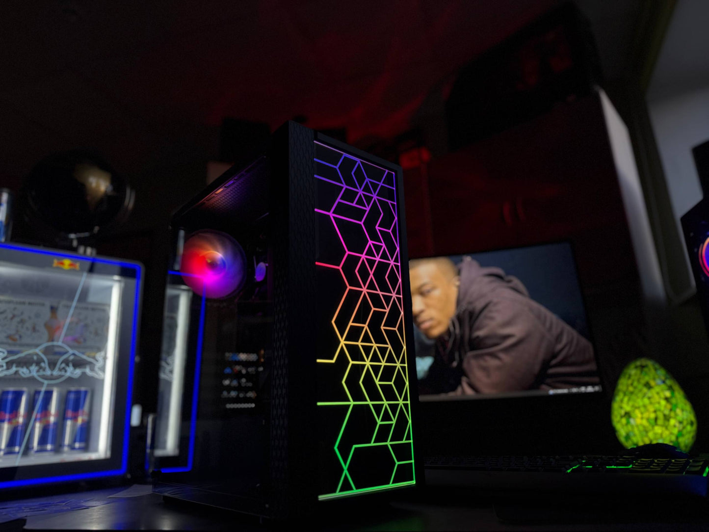 Mänguriarvuti Intel® Core™ i7 up to 4.20 GHz, GTX 1070 – 8GB, 32GB RAM, 500 SSD