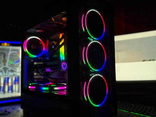 24-Tuumaline Vesijahutusega i9 Mänguriarvuti, DDR5, RTX 5060 Ti