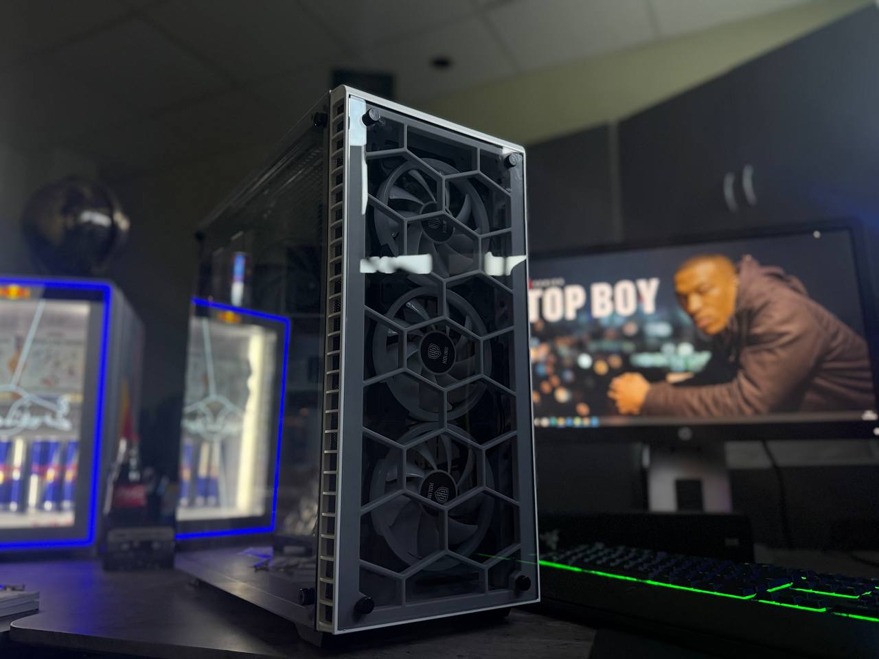 8-Tuumaline Mänguriarvuti Ryzen up to 4.60Hz, GeForce GTX 1080 TI - 11GB, 32GB RAM